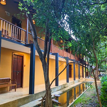 סיגירייה Pinthaliya Resort מראה חיצוני תמונה