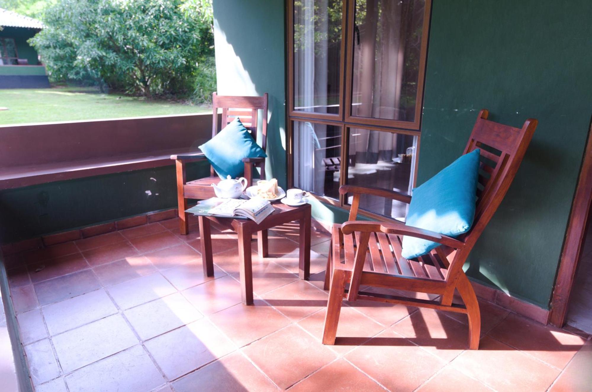 סיגירייה Pinthaliya Resort מראה חיצוני תמונה