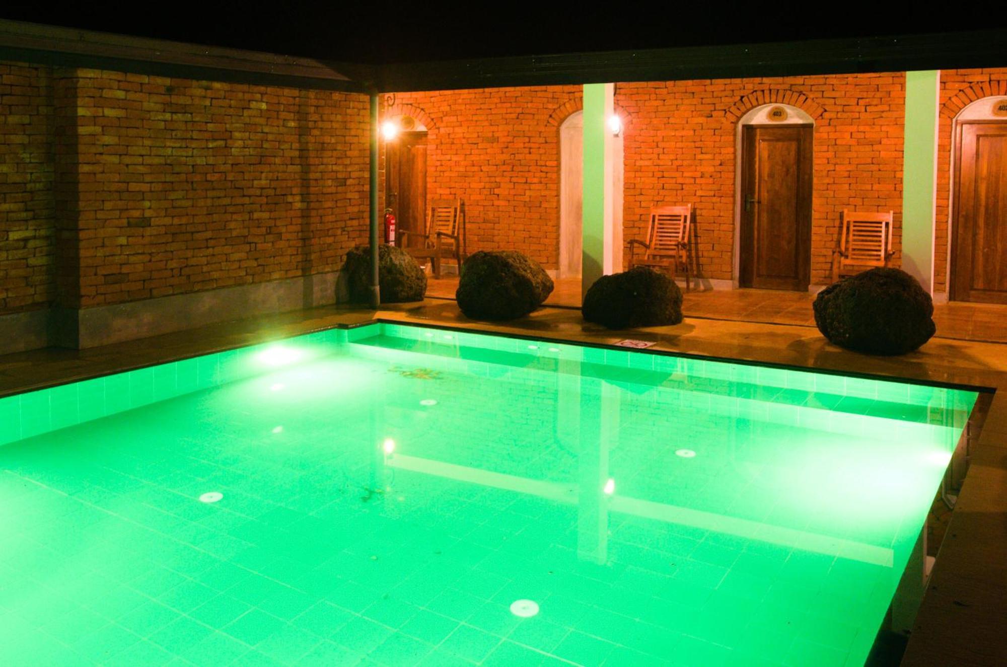 סיגירייה Pinthaliya Resort מראה חיצוני תמונה