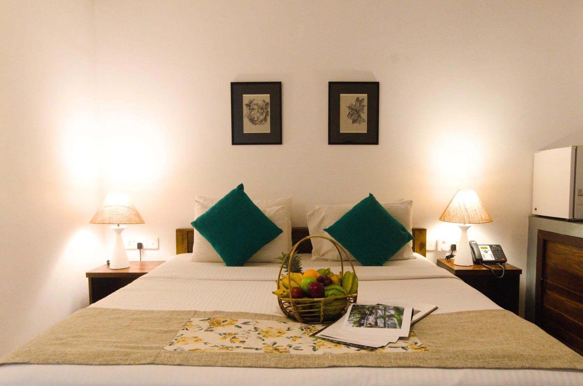 סיגירייה Pinthaliya Resort מראה חיצוני תמונה